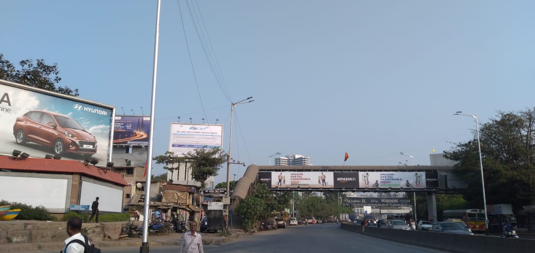 Mahim Causeway ET outdoor advertising site